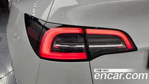 Tesla Model Y, 2021 — миниатюра 8