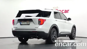 Ford Explorer, 2021 — миниатюра 2
