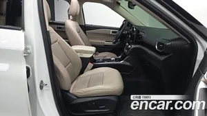 Ford Explorer, 2021 — миниатюра 11