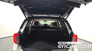 Ford Explorer, 2021 — миниатюра 20