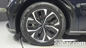 Kia EV6, 2022 — миниатюра 5