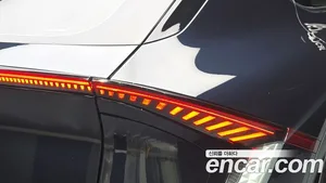 Kia EV6, 2022 — миниатюра 9