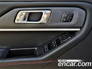 Ford Explorer, 2025 — миниатюра 12