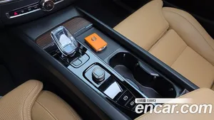 Volvo XC60, 2022 — миниатюра 12