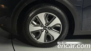 Kia Niro, 2017 — миниатюра 4