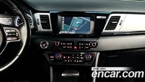 Kia Niro, 2017 — миниатюра 18