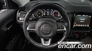 Jeep Compass, 2019 — миниатюра 13