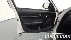 BMW 1-Series, 2017 — миниатюра 13