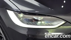 Tesla Model X, 2026 — миниатюра 8