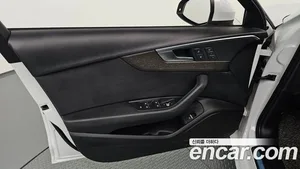 Audi A4, 2019 — миниатюра 14
