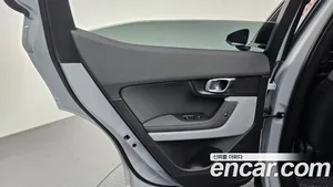 Polestar Polestar 2, 2023 — миниатюра 14