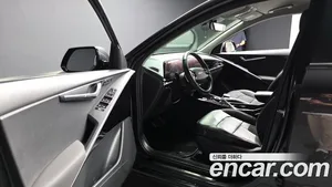 Kia Niro, 2023 — миниатюра 10