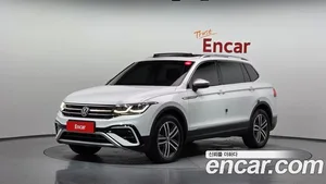 Volkswagen Tiguan, 2023 — миниатюра 1