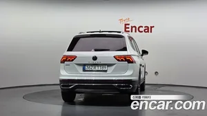 Volkswagen Tiguan, 2023 — миниатюра 4