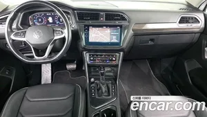 Volkswagen Tiguan, 2023 — миниатюра 10
