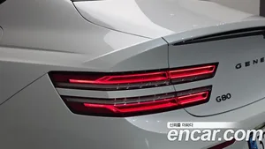 Genesis G80, 2022 — миниатюра 8