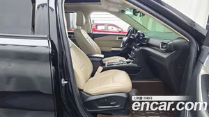 Ford Explorer, 2022 — миниатюра 16
