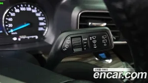 Ford Explorer, 2022 — миниатюра 27