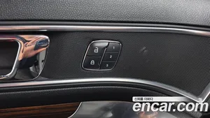Ford Explorer, 2018 — миниатюра 24