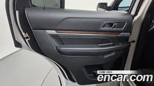 Ford Explorer, 2018 — миниатюра 15