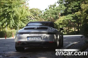Porsche 911, 2023 — миниатюра 3