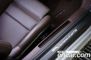 Porsche 911, 2023 — миниатюра 13