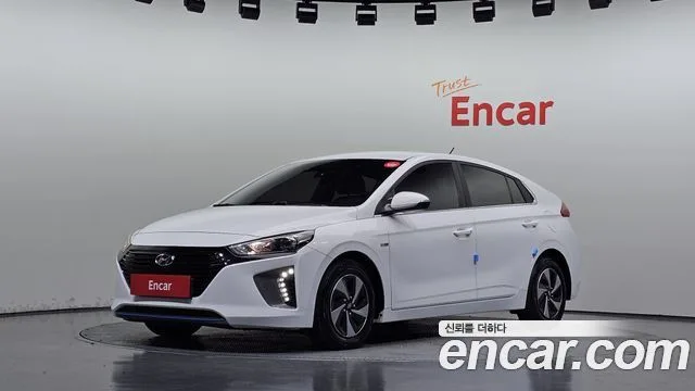 Hyundai Ioniq, 2017 — фото автомобиля из Кореи