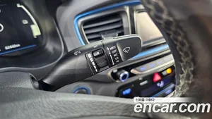 Hyundai Ioniq, 2017 — миниатюра 25