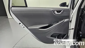 Hyundai Ioniq, 2017 — миниатюра 15