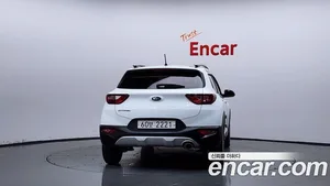 Kia Stonic, 2018 — миниатюра 4