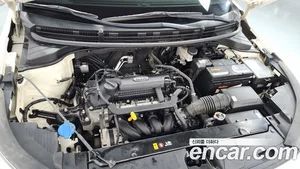 Kia Stonic, 2018 — миниатюра 6