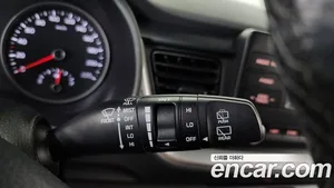 Kia Stonic, 2018 — миниатюра 24