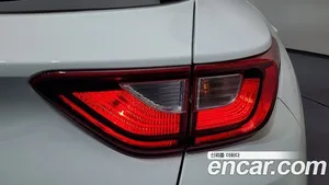 Kia Stonic, 2018 — миниатюра 9