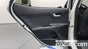 Kia Stonic, 2018 — миниатюра 15
