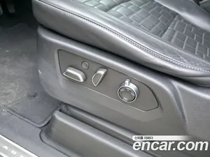Cadillac Escalade, 2021 — миниатюра 15