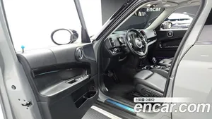 Mini Countryman, 2022 — миниатюра 10
