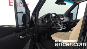 Mercedes-Benz Sprinter, 2023 — миниатюра 13