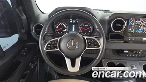 Mercedes-Benz Sprinter, 2023 — миниатюра 18