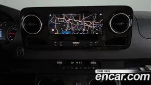 Mercedes-Benz Sprinter, 2023 — миниатюра 19