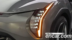 Kia EV4, 2025 — миниатюра 8
