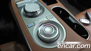 Genesis GV70, 2022 — миниатюра 9