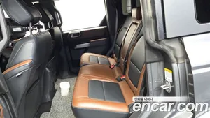 Ford Bronco, 2022 — миниатюра 17