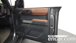 Ford Bronco, 2022 — миниатюра 14