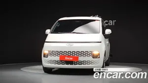 Hyundai Staria, 2023 — миниатюра 3