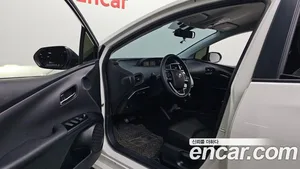 Toyota Prius, 2019 — миниатюра 10