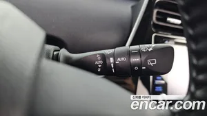 Toyota Prius, 2019 — миниатюра 16