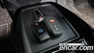 Toyota Prius, 2019 — миниатюра 17
