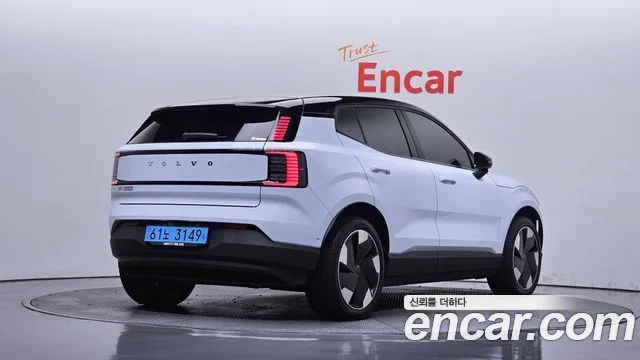 Volvo EX30, 2025 — фото автомобиля из Кореи