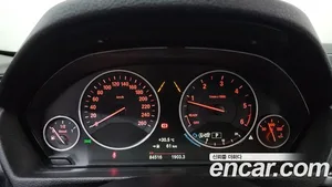 BMW 3-Series, 2018 — миниатюра 11