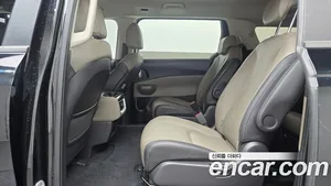Kia Carnival, 2024 — миниатюра 13